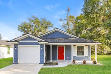 416 PALM Street Green Cove Springs, FL 32043